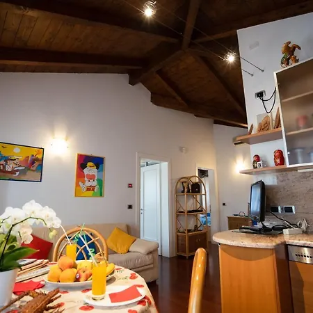 Apartment Casa Elti - Shanti And Jay