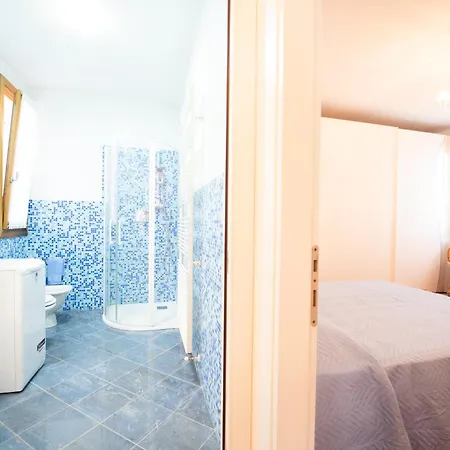 Casa Elti - Shanti And Jay Apartment